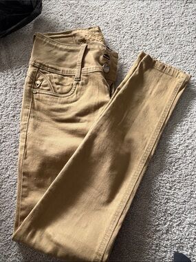 Legacy Women's Skinny Jeans in Camel Tan